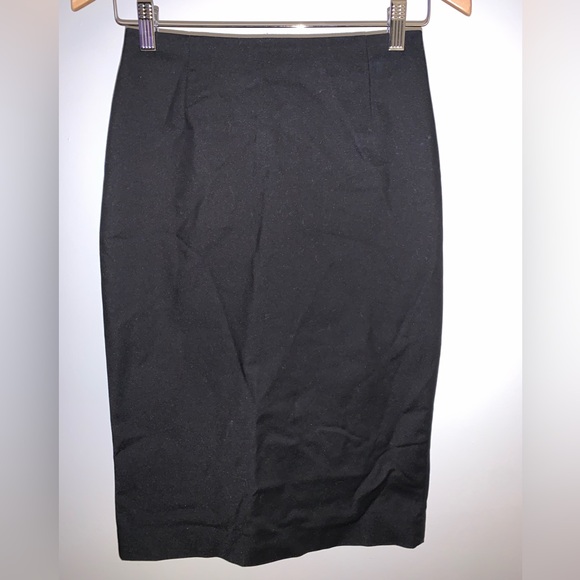 H&M Pencil Skirt Size 6 Black - Picture 2 of 5